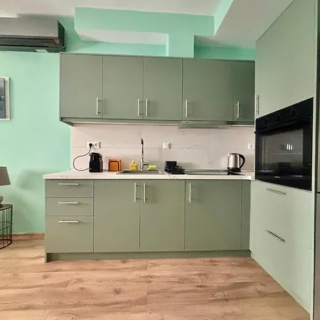 Sea House Apartment *